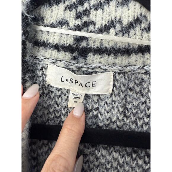 L*SPACE Stirling Sweater Coat in Plaid Ivory Black Women’s XL Cozy Quiet Luxury - Picture 5 of 10